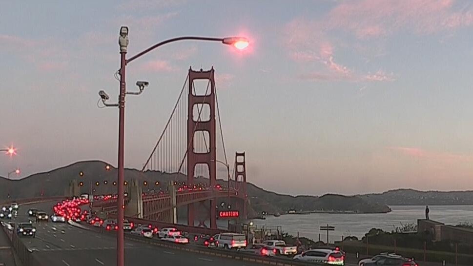 Northbound lanes on Golden Gate Bridge reopen following early morning crash — Dublin Community news
