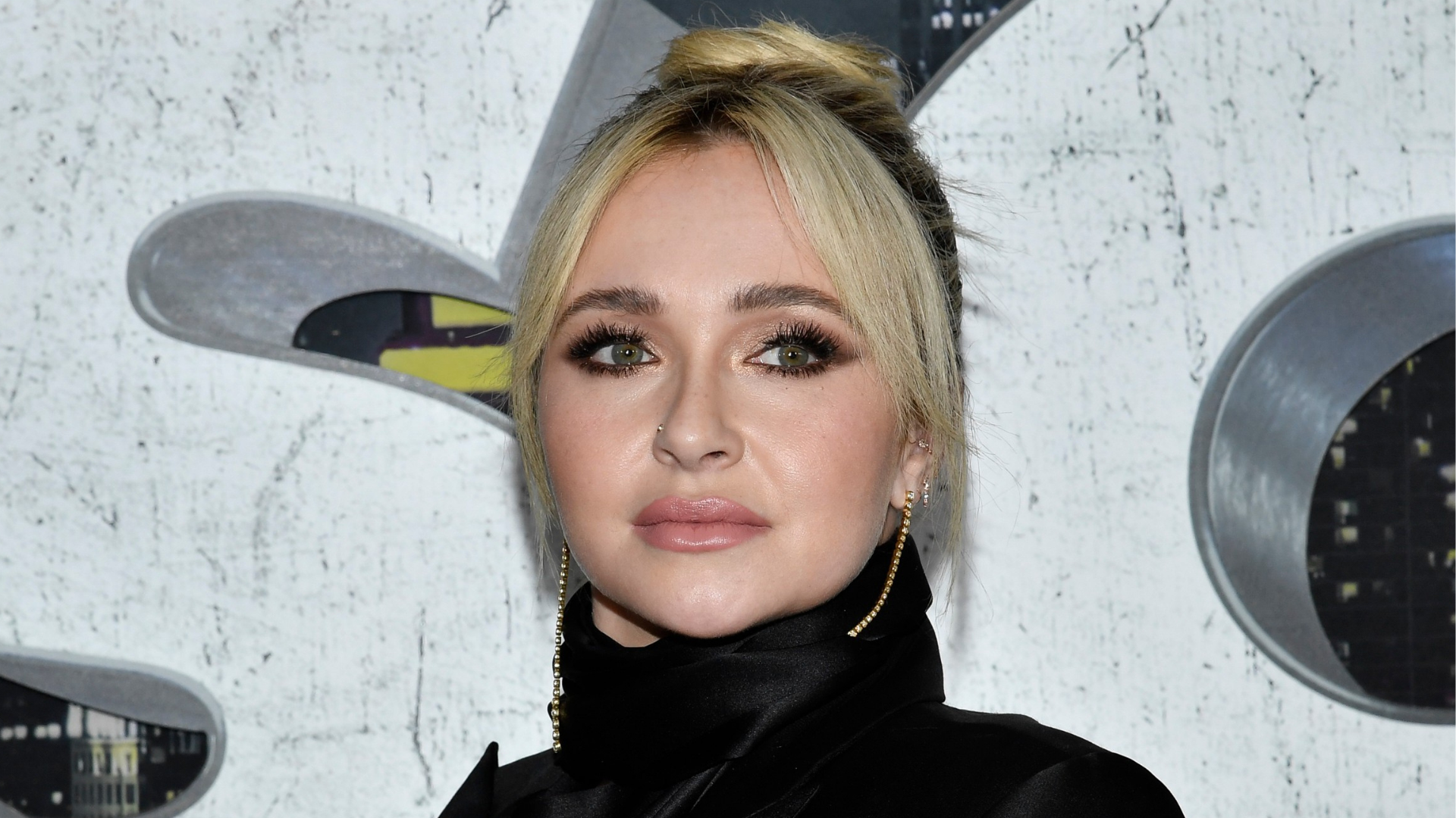 911 call reveals frantic response at address where Hayden Panettiere was found unresponsive
       — ABC 7 Bay Area, Dublin Community news