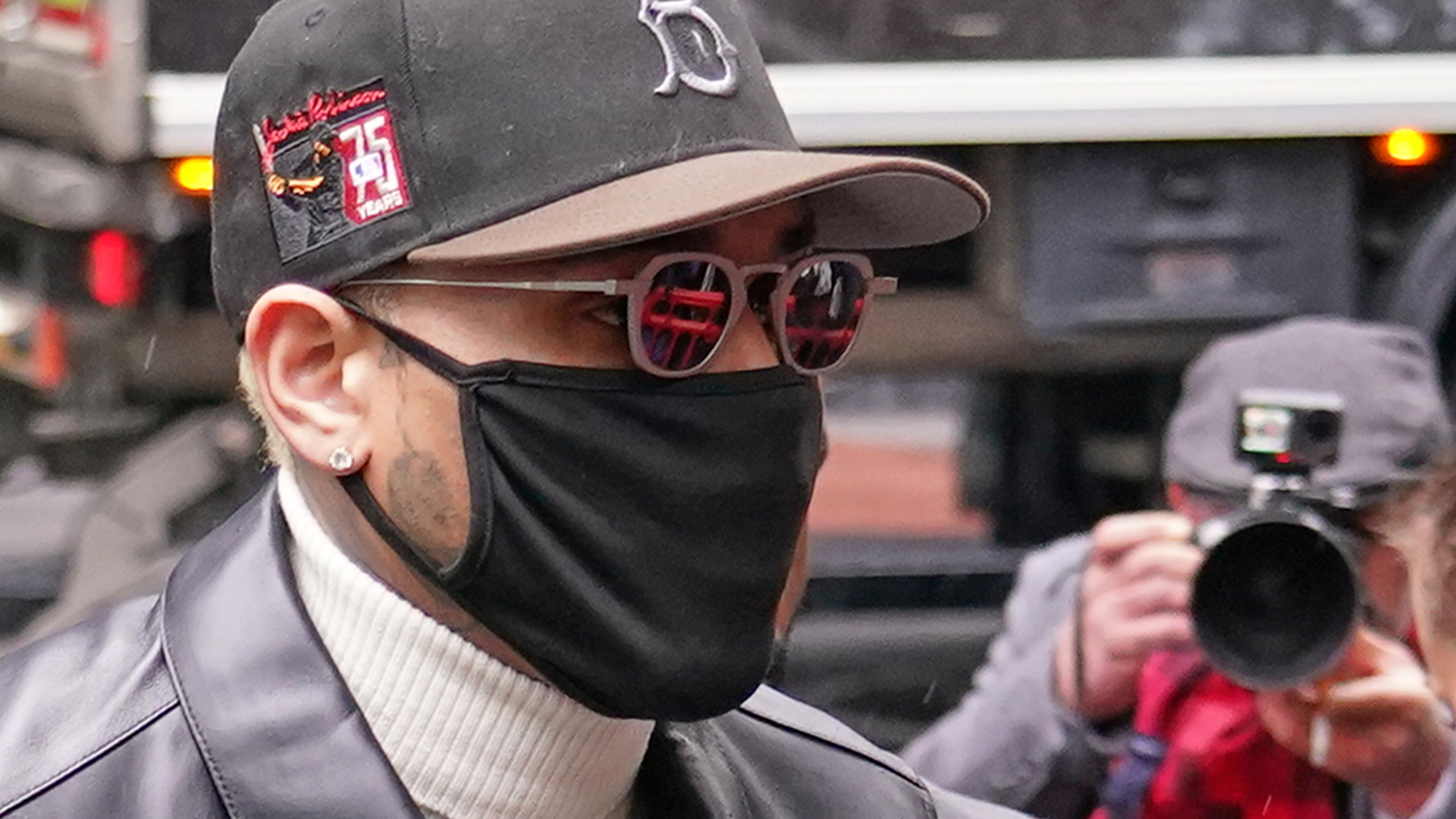 Chris Brown avoids prison time for brawling at a London nightclub

       — ABC 7 Bay Area, Dublin Community news