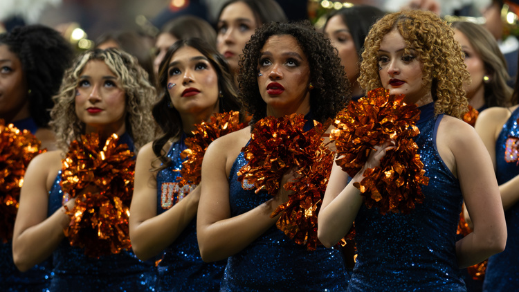Here's what we know about the service member who fell at the UTSA football game — KENS 5 (San Antonio), Dublin Sports news