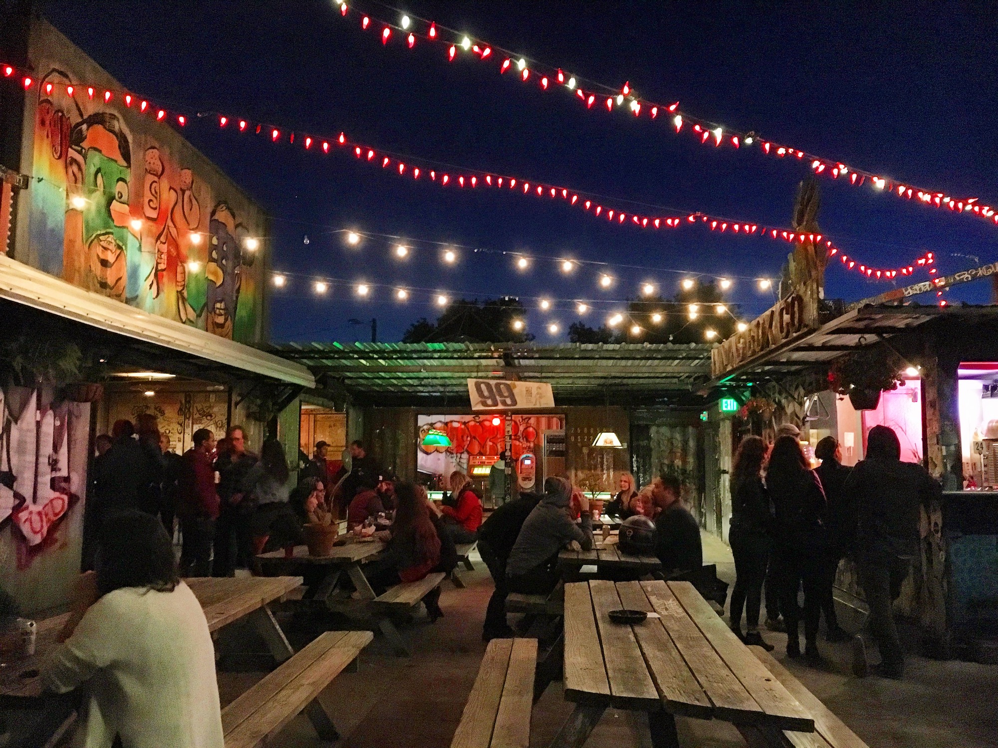 Eli’s Mile High Club starts closure countdown, and Seniore’s Pizza shutters Berkeley branch — The Oaklandside, Dublin Dining news