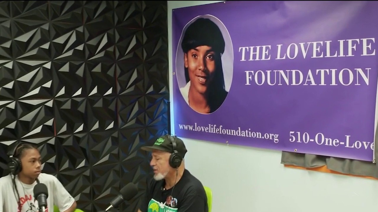 Oakland's McClymonds High podcast studio renamed in honor of Lo'Eshe Lacy as city continues 'Love Life Week' — KTVU FOX 2 Bay Area, Dublin Technology news