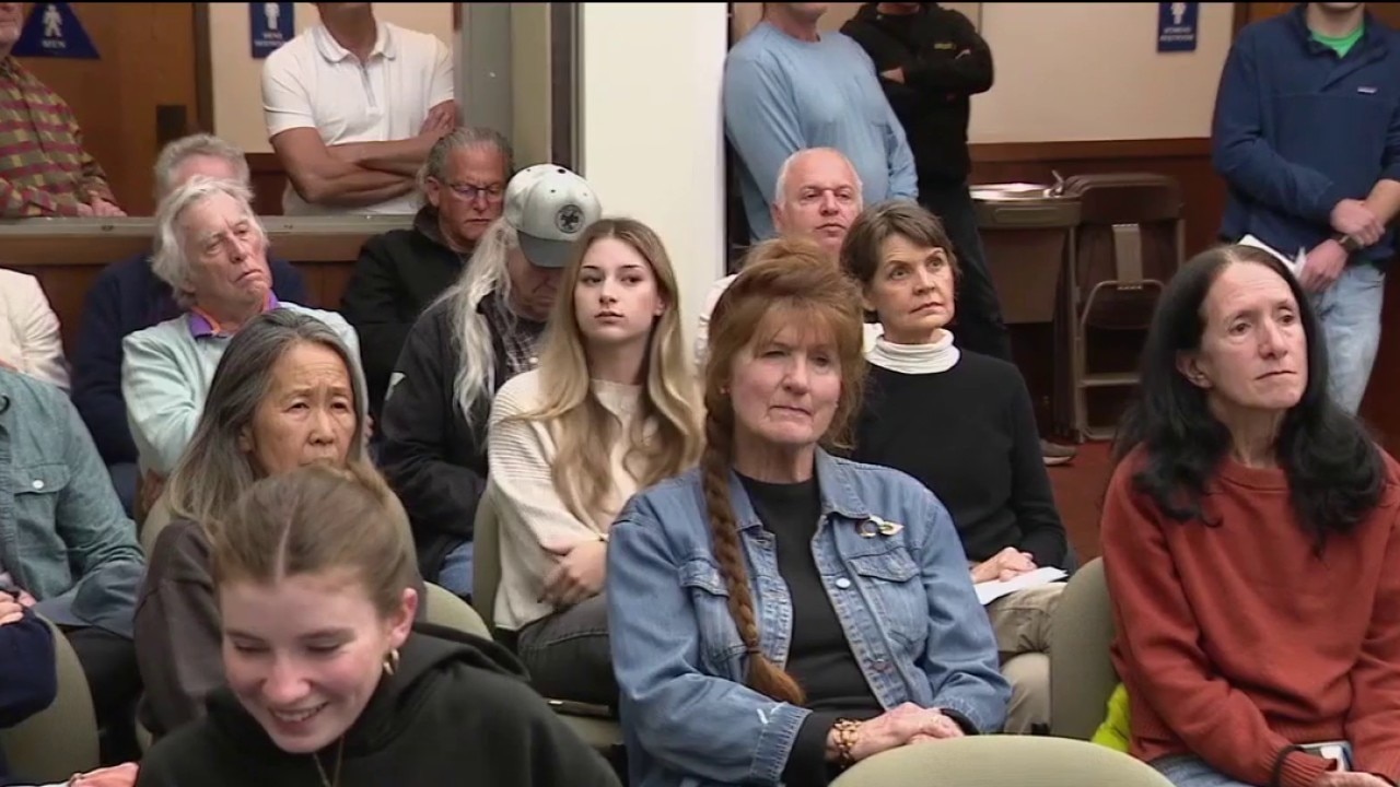 San Anselmo considers ban on all tobacco products  — KTVU FOX 2 Bay Area, Dublin Community news