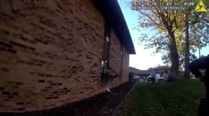 Watch: Deer seen crashing through apartment window in Wisconsin — KTVU FOX 2 Bay Area